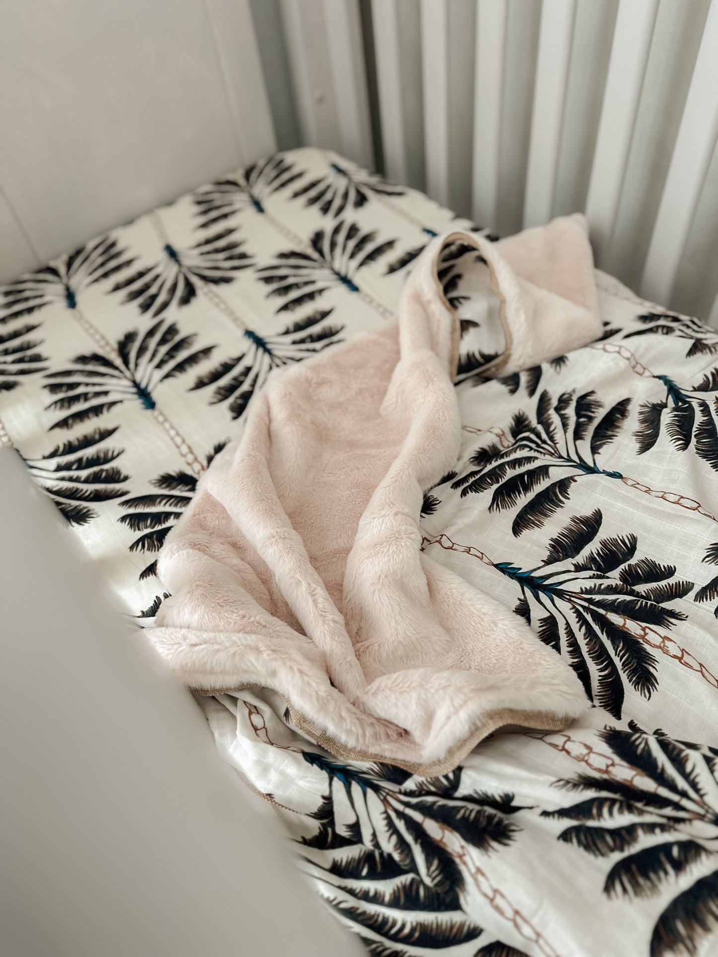 Daintree Fur Lined Cot Blanket